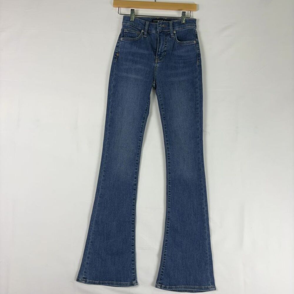 Veronica Beard Beverly Skinny-Flare Jean 24/00